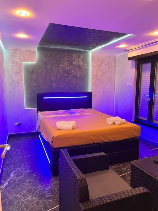 Appart Hotel Avec Sauna, Jacuzzi, Страсбург Экстерьер фото